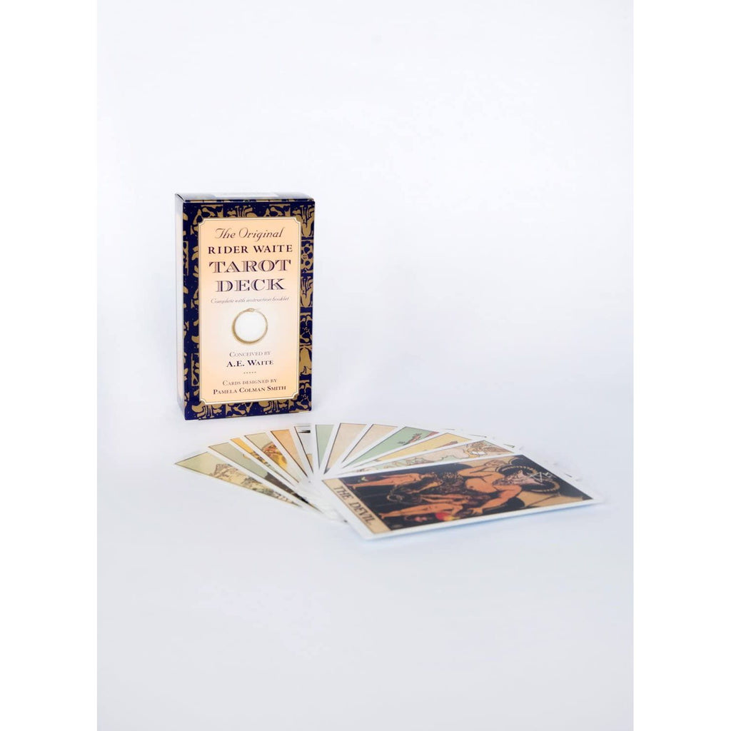 The Original Rider Waite Tarot Deck: 78 beautifully illustrated cards and instructional booklet